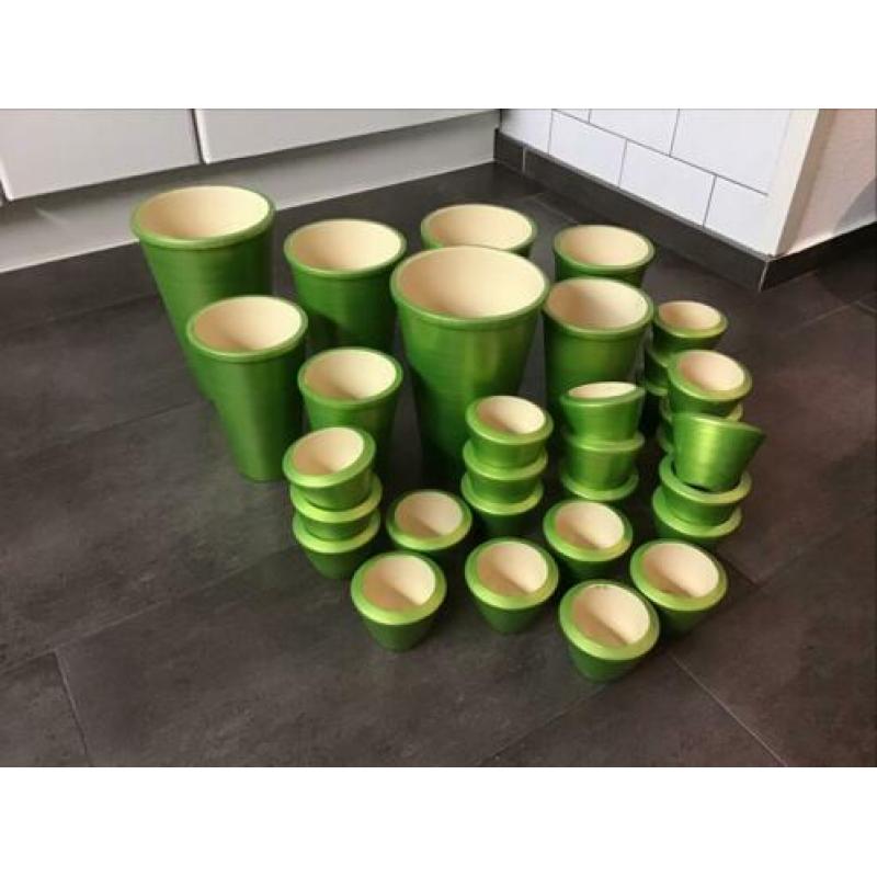 Te koop serie potten ( zie foto’s)