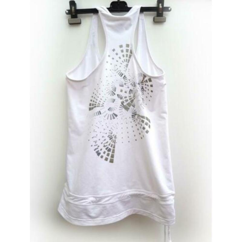 adidas: tanktop / T-shirt (maat 38 - 40) GRATIS VERZENDING