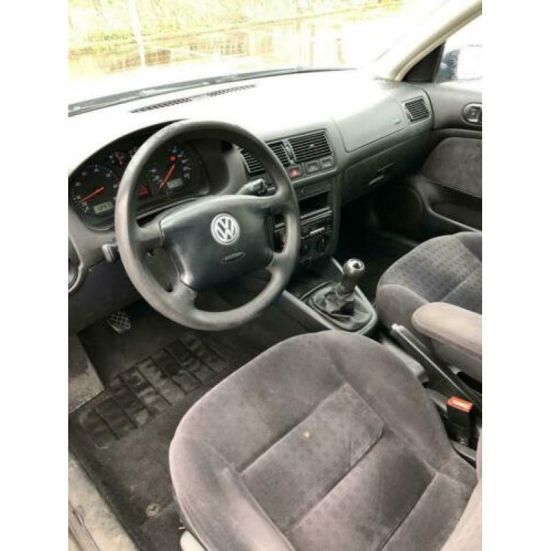 Volkswagen Golf 1.4 55KW 2003 Blauw