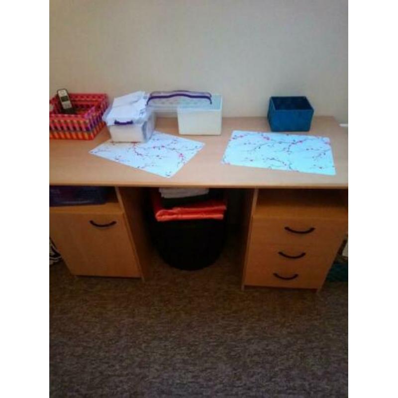 Mooie Bureau,,140*58*77