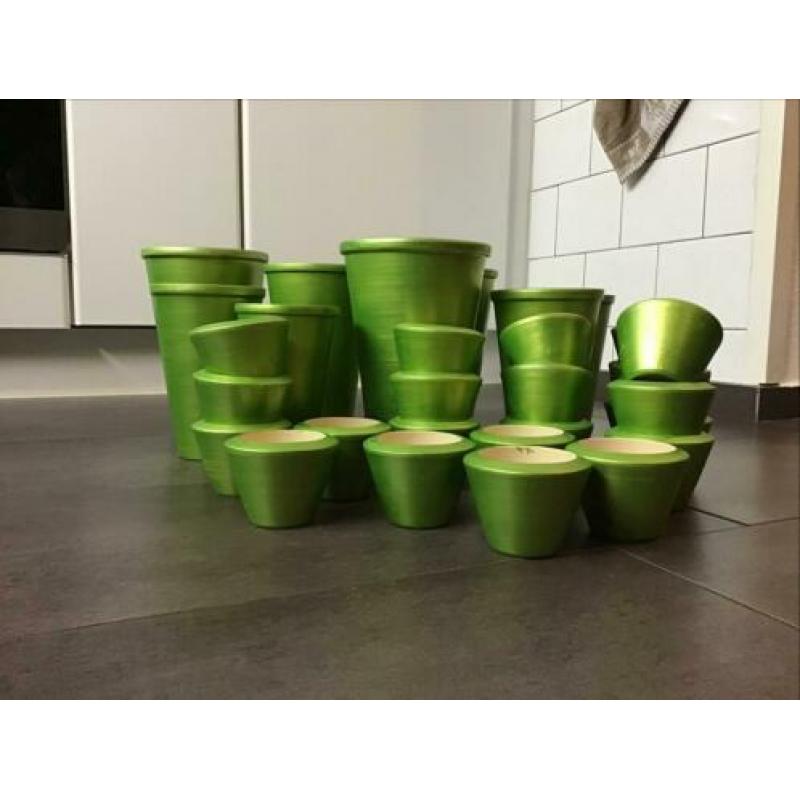 Te koop serie potten ( zie foto’s)