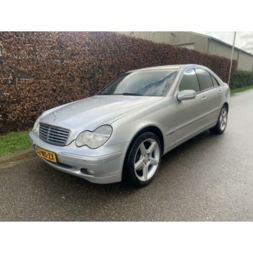 Mercedes-Benz C-Klasse 270 CDI Avantgarde AUTOMAAT LEER COMA