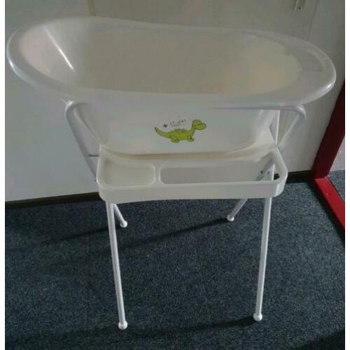 Baby badje met standaard.