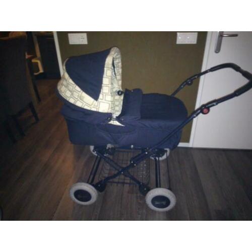 Mooie kinderwagen/wandelwagen.