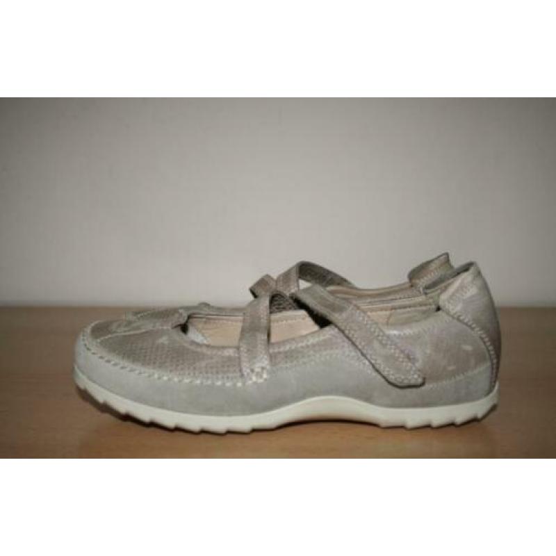 Ecco leren taupe kleur schoenen mt 37