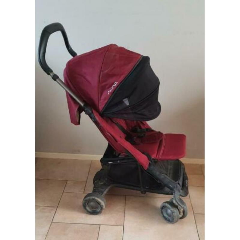 Nuna buggy