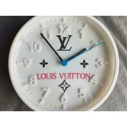 14,95 --- louis vuitton klok geïnspireerd