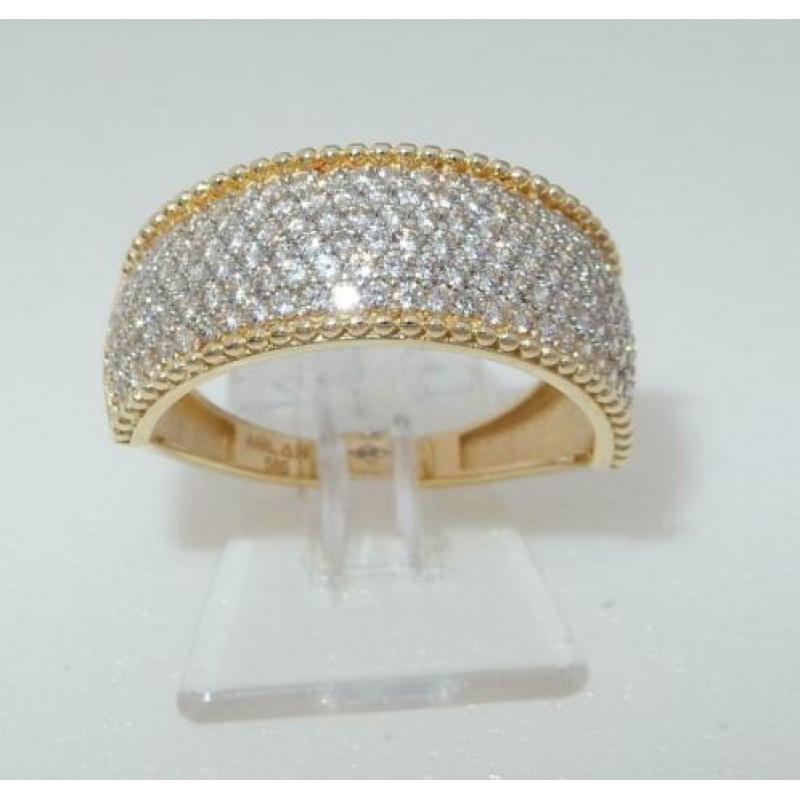 Brede 14 karaat Gouden Dames Ring met Witte Saffieren M18