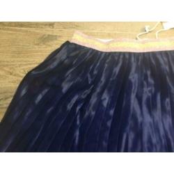 Nieuw plissé rokje NOP blauw glans meisje lente 140 merk