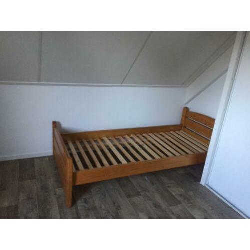 Grenen bed 1- persoons