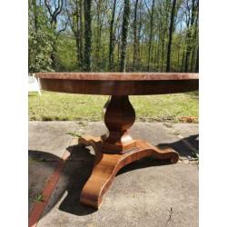 Antieke tafel met blad van marmer
