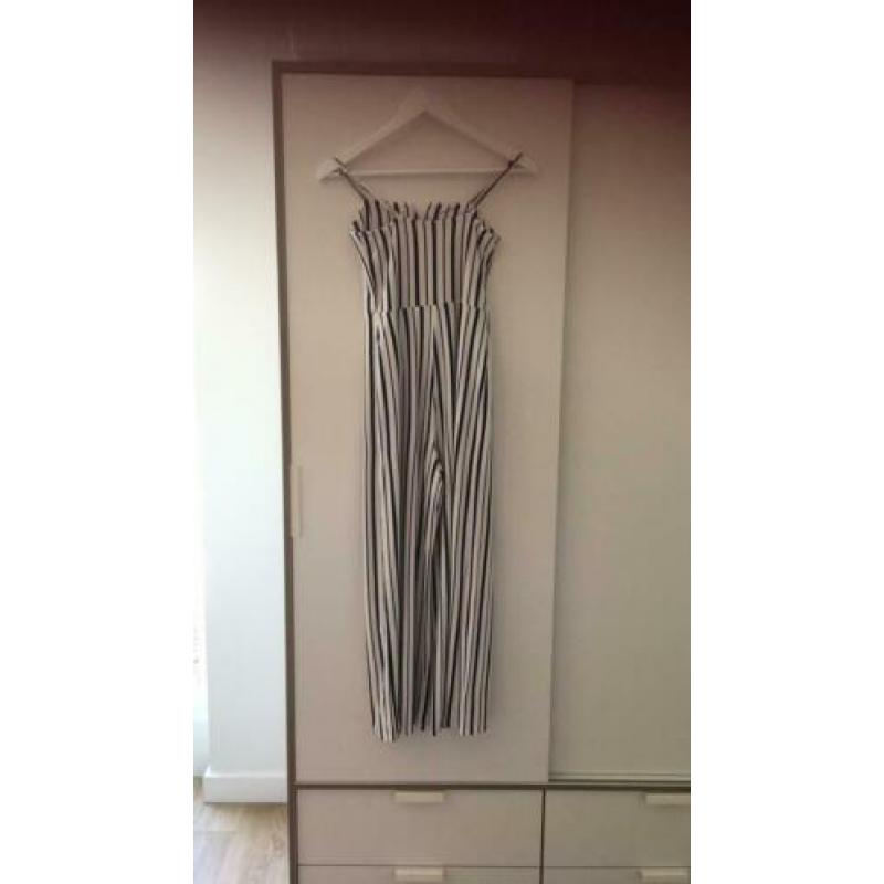 Bershka jumpsuit maat S