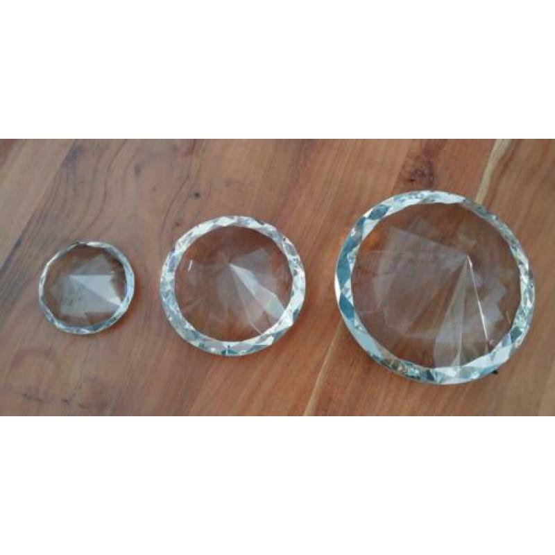Diamantvorm geslepen glazen objecten set van 3