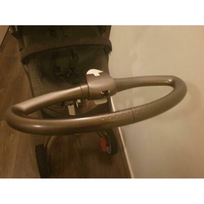 Stokke kinderwagen met reiswieg