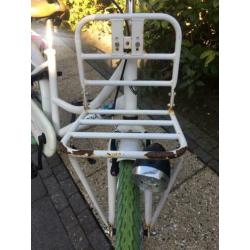 Alpina meisjesfiets 22 inch incl kratje en helm