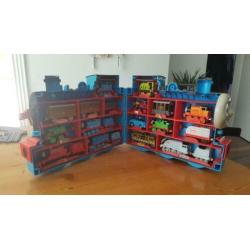 Thomas de Trein opbergbox vol met treintjes