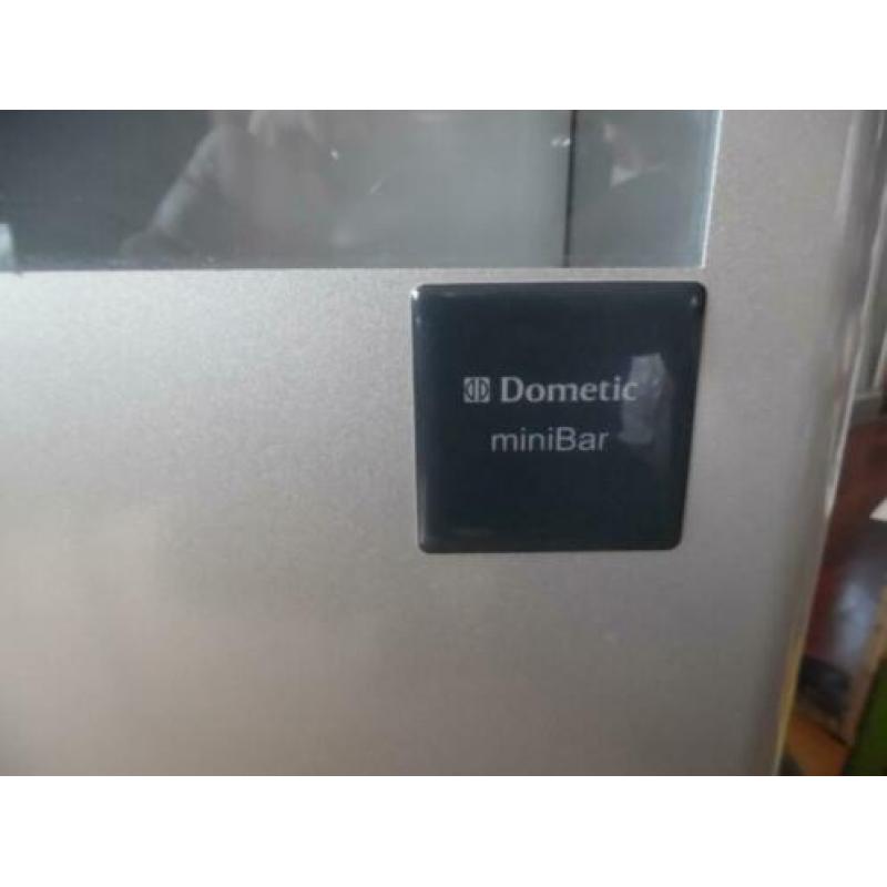MINIBAR Dometic koeling - Goed werkend! 220 V .Electrolux !