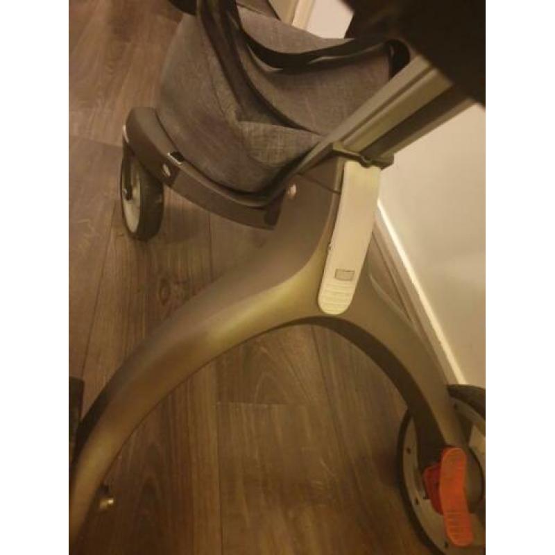 Stokke kinderwagen met reiswieg