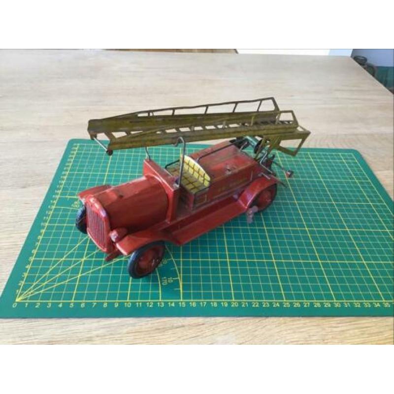 J.D.N, ( Distler )brandweerladderwagen