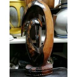 Mooie grote Afrikaanse vrouw circa 40 cm hoog