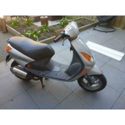Nette Peugeot Vivacity uit 2005