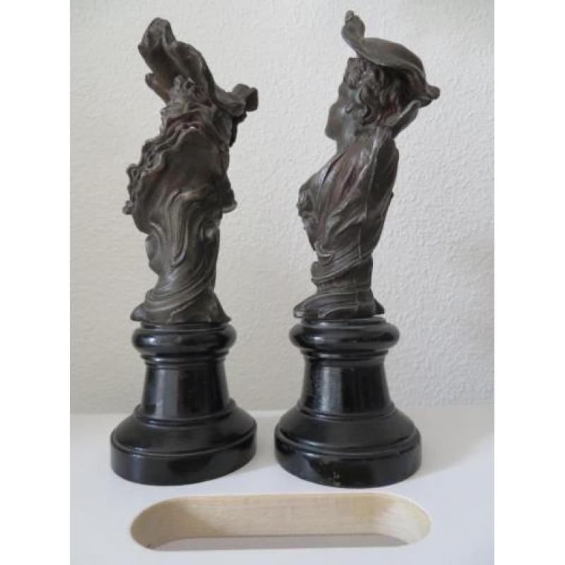 2 antieke zamac beeldjes ca. 1900
