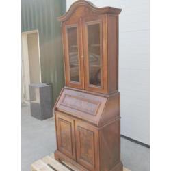 Antiek bureau
