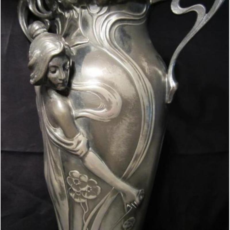 Art nouveau WMF 'maiden' vaas m vrouwenfiguren ca 1906