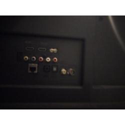 4k smart tv nieuw!! Moet weg