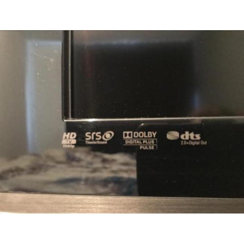 Samsung 32 inch full HD LCD