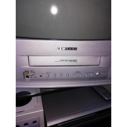 Samsung TV met ingebouwde videorecorder + veel videobanden