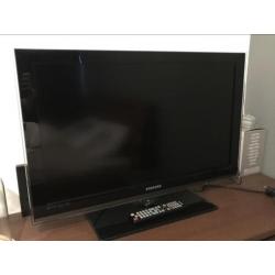 Samsung 32 inch full HD LCD