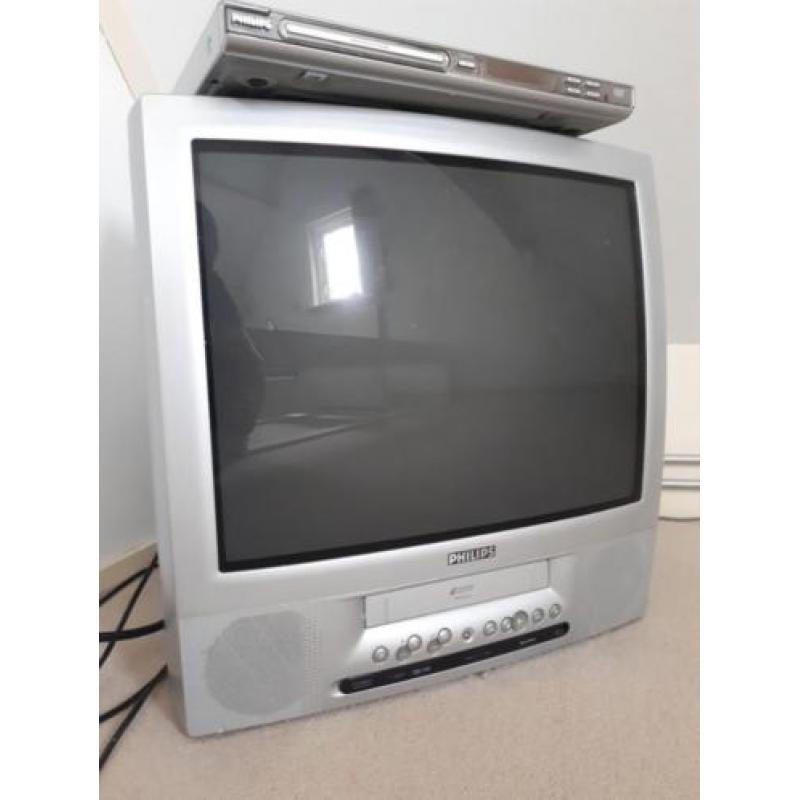 Televisie + ingebouwde VHS + Dvd-speler