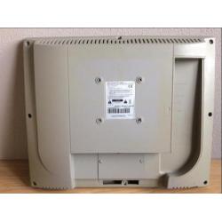 15 inch LCD Color TV & PC Monitor - kleuren TV