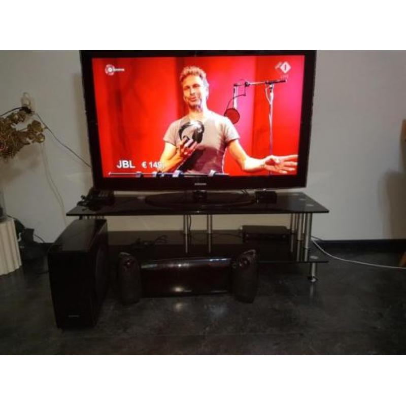 Samsung tv 52 inch compleet met tv kast +SURROUND SET