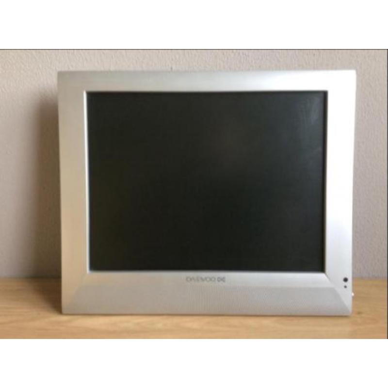 15 inch LCD Color TV & PC Monitor - kleuren TV