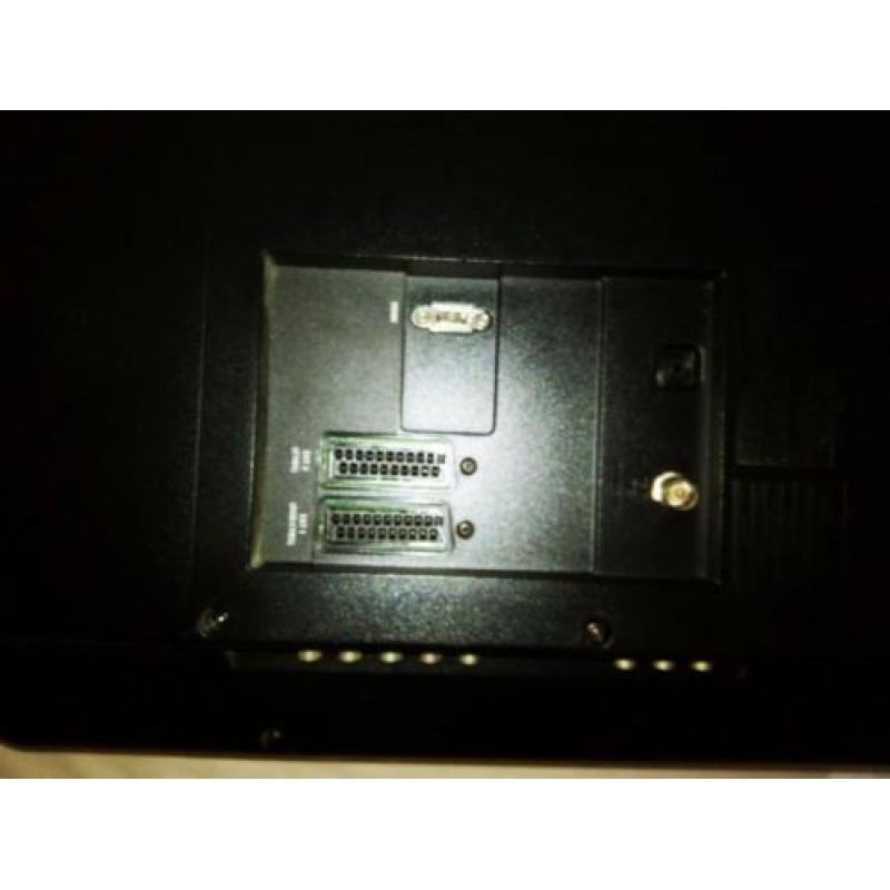 Tv lcd 80cm