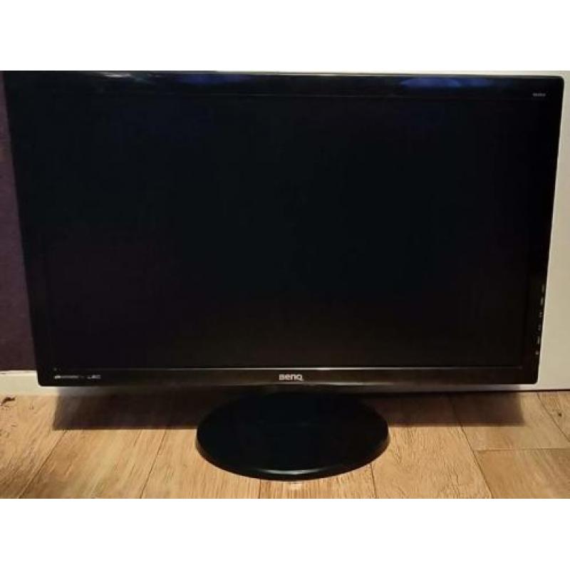 3x Ben-Q GL2450 Monitor