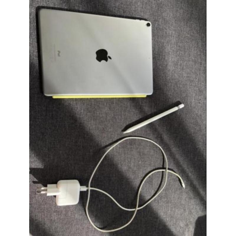 Ipad pro 10.5 inch 256 GB Space Grey incl. apple pencil
