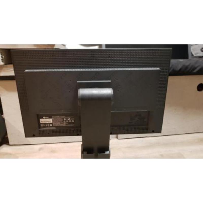 23 inch beeldschermen van Eizo