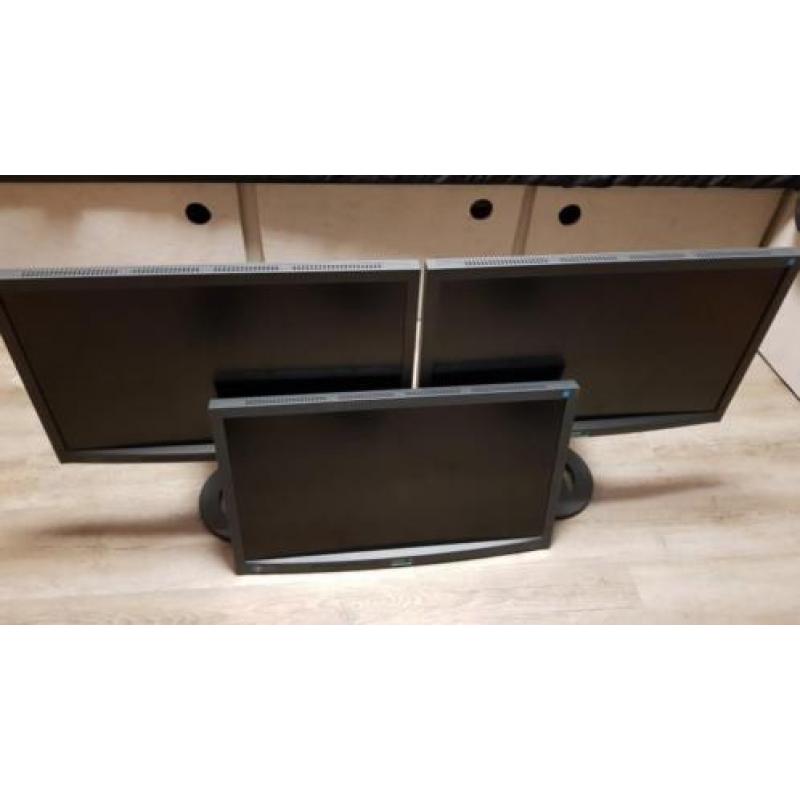 23 inch beeldschermen van Eizo