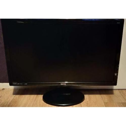 3x Ben-Q GL2450 Monitor