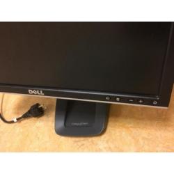 Diverse PC monitoren beeldschermen Dell HP met standaard