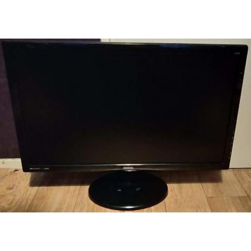 3x Ben-Q GL2450 Monitor