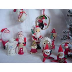 Oude kerstmannetjes kerstengeltjes / Retro kerst
