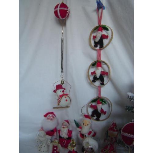Oude kerstmannetjes kerstengeltjes / Retro kerst