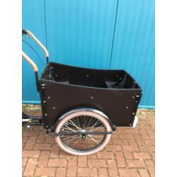 3 wiel bakfiets kleur zwart rijklaar gratis geleverd