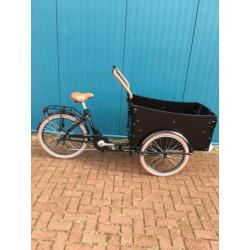 3 wiel bakfiets kleur zwart rijklaar gratis geleverd
