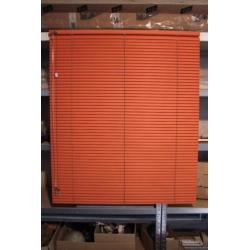 Luxaflex Lightline 25 mm oranje / terra 99 x 117 cm (Links)