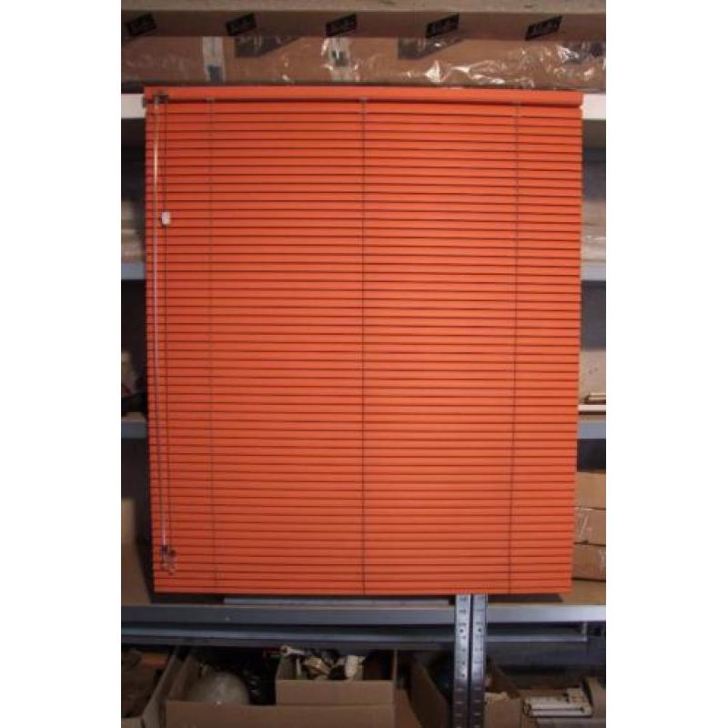 Luxaflex Lightline 25 mm oranje / terra 99 x 117 cm (Links)
